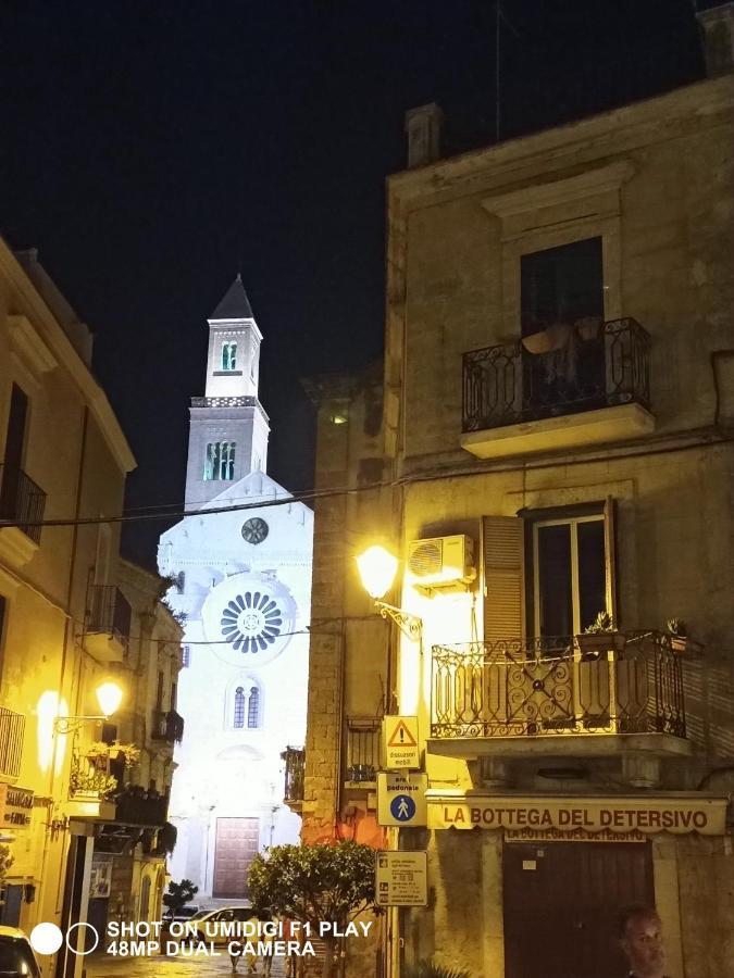 Il Pavone Bed & Breakfast Bari Eksteriør bilde