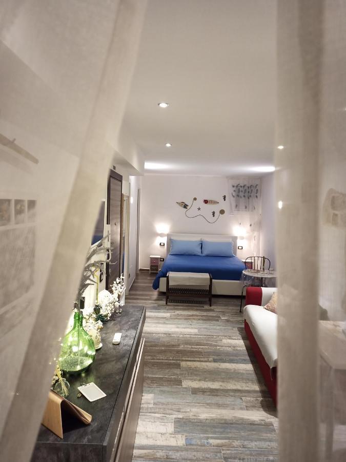 Il Pavone Bed & Breakfast Bari Eksteriør bilde
